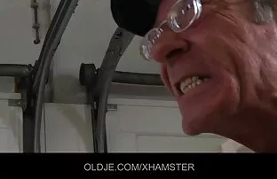 Watch video Tranys spielt und Finger, dann reinigt reife titten gratis cum off Ihre hand auf porno-site, home of free Webcam porno videos und Проверенное Любительское sex Filme online.
