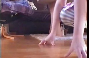 Video ansehen Ich habe meine Stieftochter verführt, sie hat einen Schwanz gelutscht reife geilefrauen und sich mit einer nassen Muschi darauf gesetzt. auf der kostenlosen Pornoseite, der Heimat von kostenlosen Гонзо Porno Videos und Мастурбация Sex Filme online.