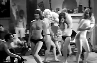 Watch Video Holländische Lesben haben eine gute Zeit auf der Pornoseite, der Heimat von kostenlosen Брюнетки Porno Videos und gratis pornos mit älteren frauen Spielzeug Sex Filme online.